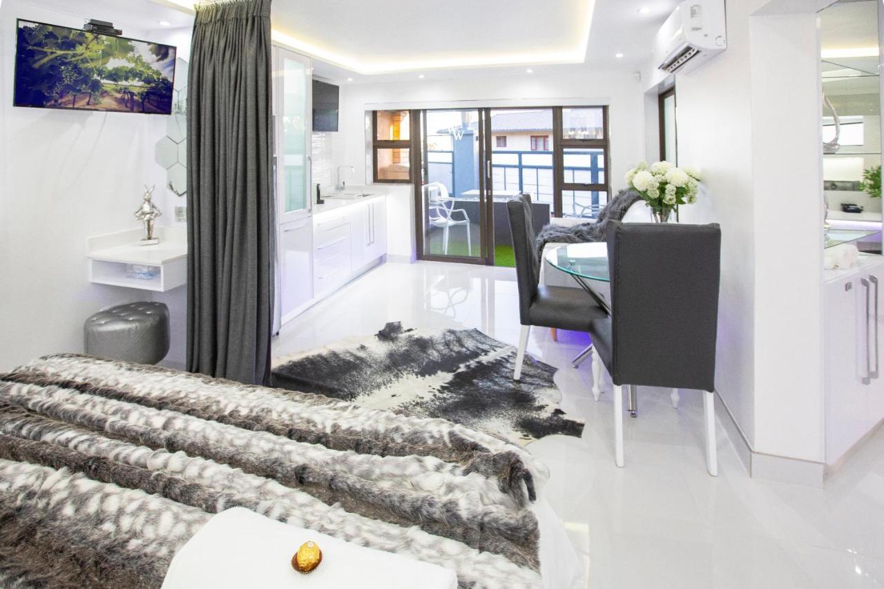 Wilderness Waters Boutique Suites - Adults Only Exteriér fotografie
